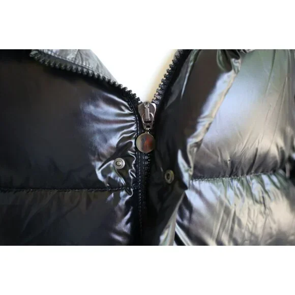 $1,790 Moncler Ever Puffer Down Jacket Nylon Black Size 1/Small MINT
